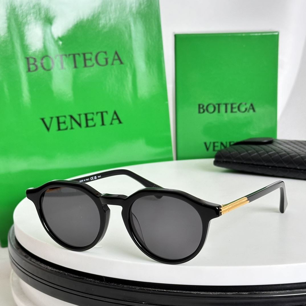 Bottega Veneta Sunglasses